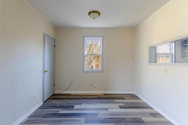 3863 E Squire AVENUE, Cudahy, WI 53110