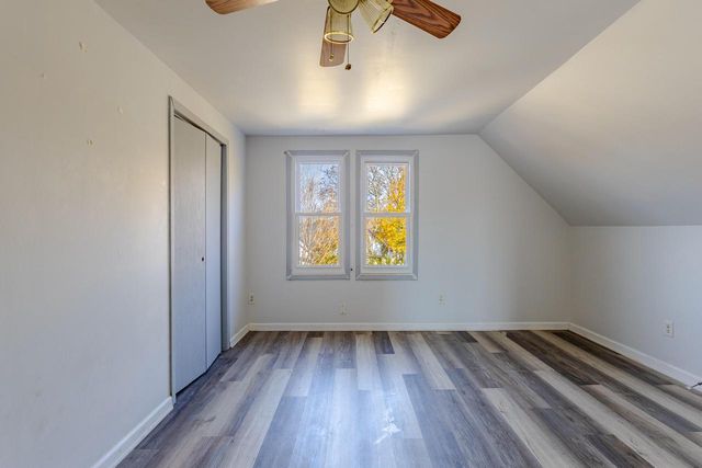 3863 E Squire AVENUE, Cudahy, WI 53110