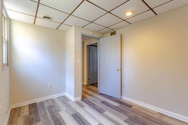 3863 E Squire AVENUE, Cudahy, WI 53110