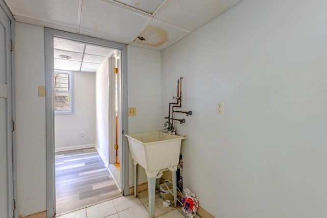 3863 E Squire AVENUE, Cudahy, WI 53110