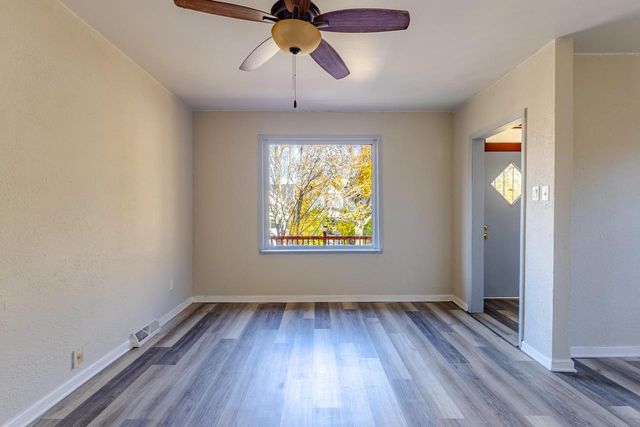 3863 E Squire AVENUE, Cudahy, WI 53110