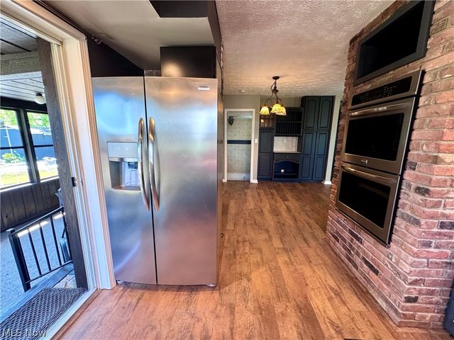 8016 Harris Drive, Garrettsville, OH 44231