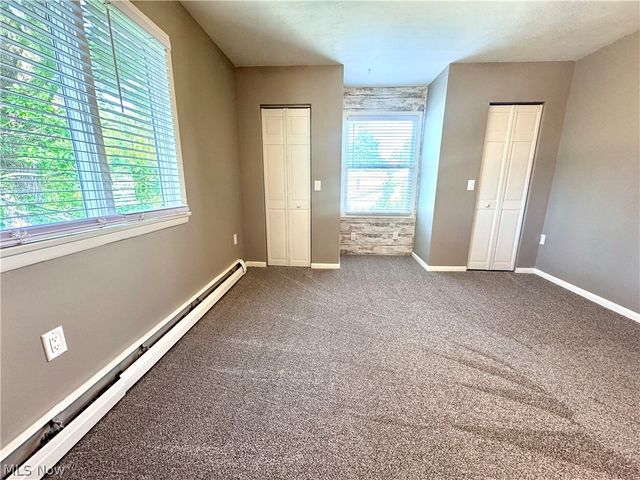 8016 Harris Drive, Garrettsville, OH 44231