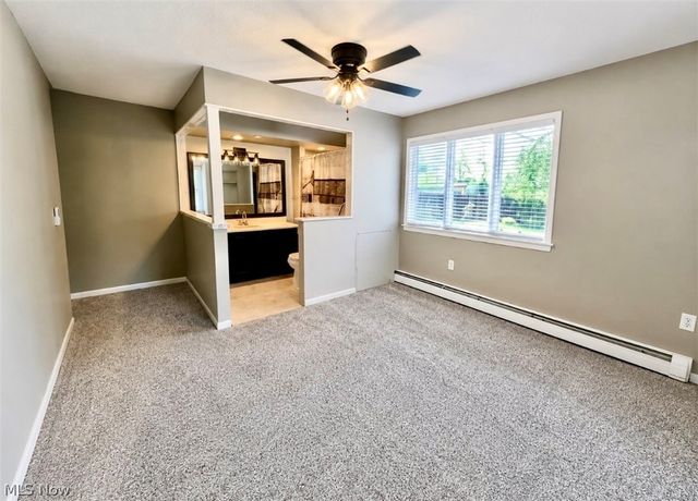 8016 Harris Drive, Garrettsville, OH 44231