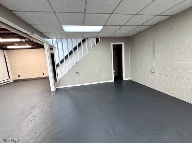 8016 Harris Drive, Garrettsville, OH 44231