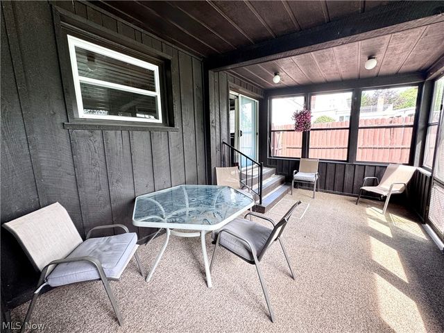 8016 Harris Drive, Garrettsville, OH 44231