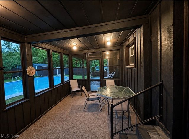 8016 Harris Drive, Garrettsville, OH 44231