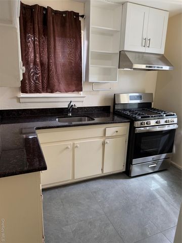 254-07 75th Avenue A-1st Floor, Glen Oaks, NY 11004