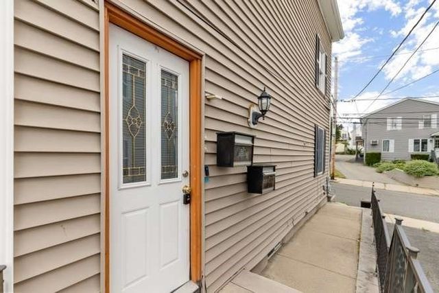 44 Paleologos, Peabody, MA 01960