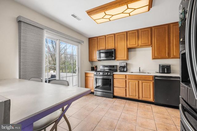 7408 BALTIMORE DR, Marlton, NJ 08053