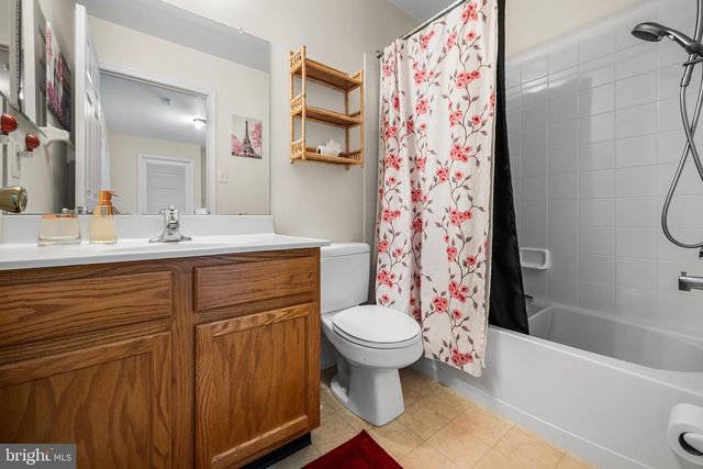 7408 BALTIMORE DR, Marlton, NJ 08053