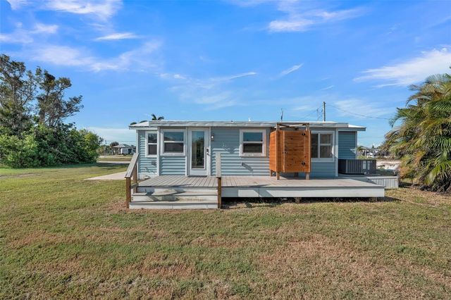 2880 8TH AVENUE, St James City, FL 33956