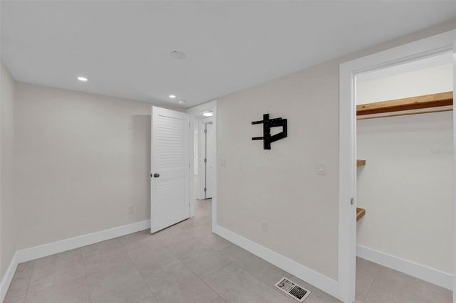 2880 8TH AVENUE, St James City, FL 33956