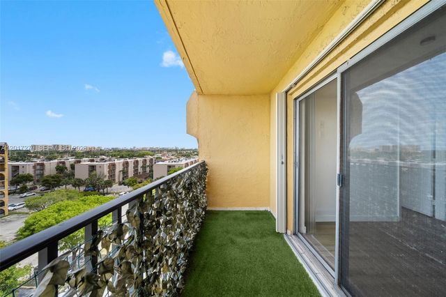 4801 NW 7th Street 803-16, Miami, FL 33126