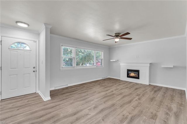 4633 Miles Standish RD Dr, Virginia Beach, VA 23455
