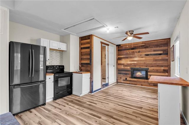 4633 Miles Standish RD Dr, Virginia Beach, VA 23455