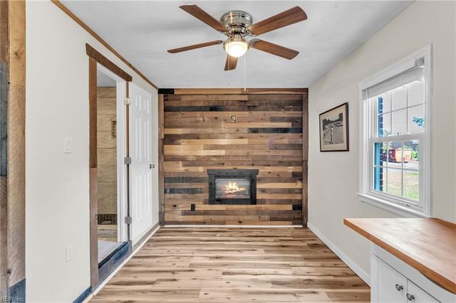 4633 Miles Standish RD Dr, Virginia Beach, VA 23455