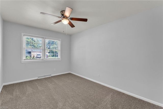 4633 Miles Standish RD Dr, Virginia Beach, VA 23455
