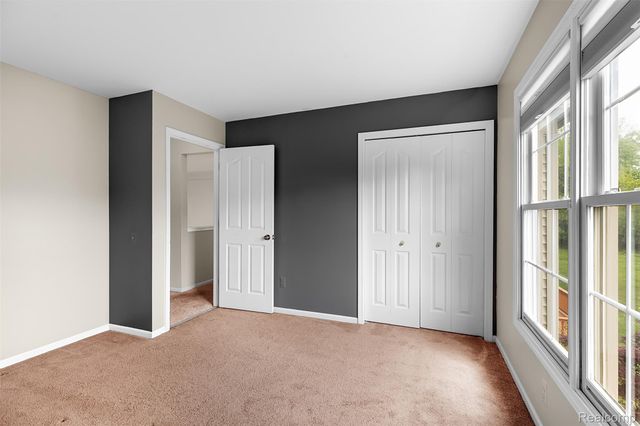 1853 Midchester Drive, West Bloomfield Charter Township, MI 48324