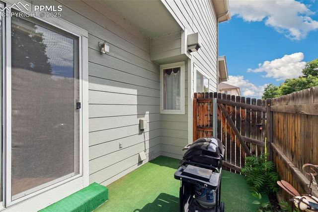 3930 Leah Heights, Colorado Springs, CO 80906