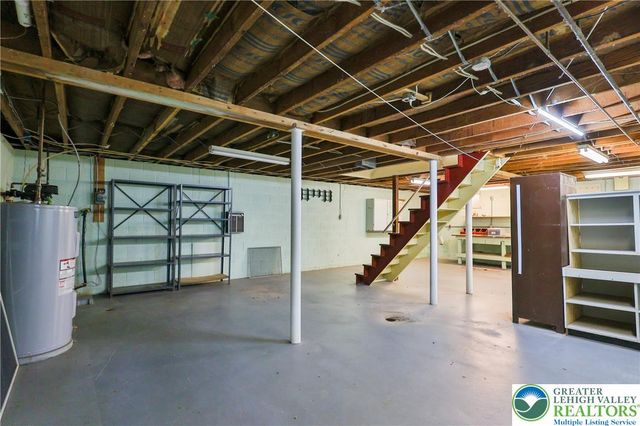5662 Oak Lane, Upper Milford Twp, PA 18092