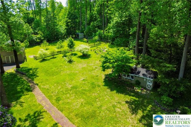 5662 Oak Lane, Upper Milford Twp, PA 18092