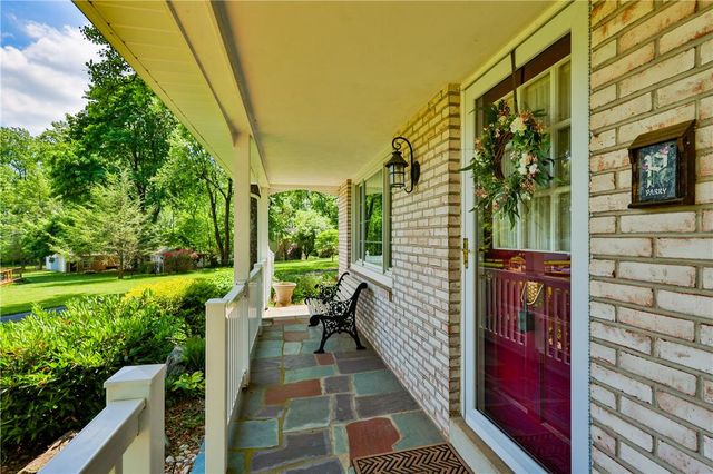 5662 Oak Lane, Upper Milford Twp, PA 18092