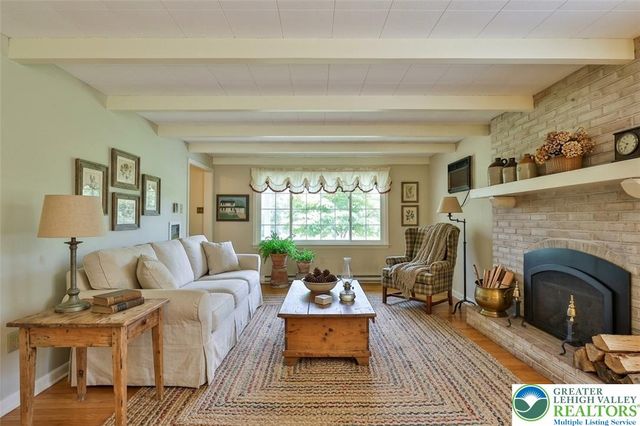5662 Oak Lane, Upper Milford Twp, PA 18092