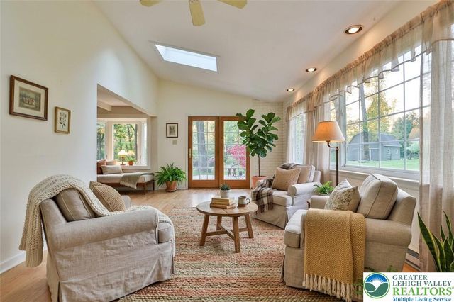 5662 Oak Lane, Upper Milford Twp, PA 18092