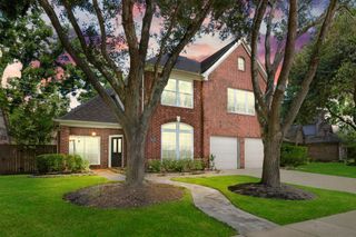 3106 Five Oaks Drive, Missouri City, TX 77459