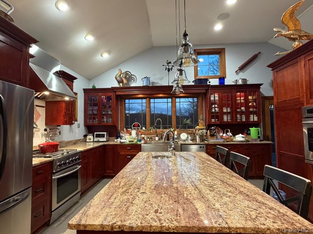 5 Cortlandt Manor Road, Katonah, NY 10536