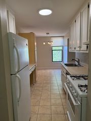 70 Shrewsbury Green Drive K, Shrewsbury, MA 01545