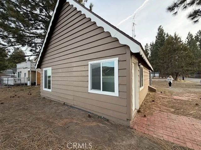 345 W Fairway, Big Bear City, CA 92314