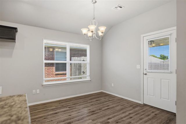 1860 Sussex Street, Newcastle, OK 73065