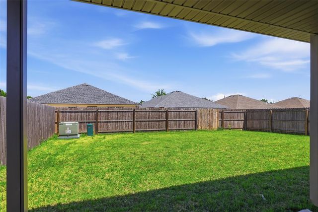 1860 Sussex Street, Newcastle, OK 73065
