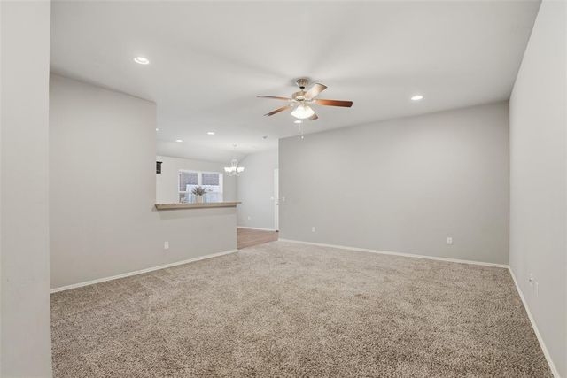 1860 Sussex Street, Newcastle, OK 73065