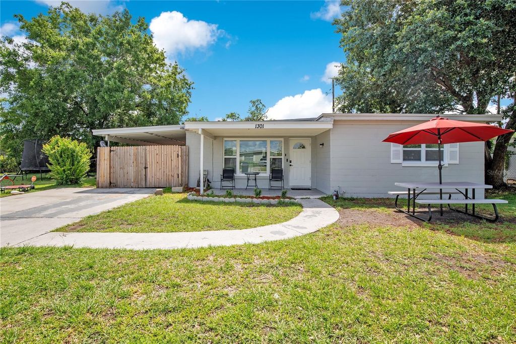 Image 1 of property listing at 1301 LAWNE BOULEVARD, Orlando, FL 32808