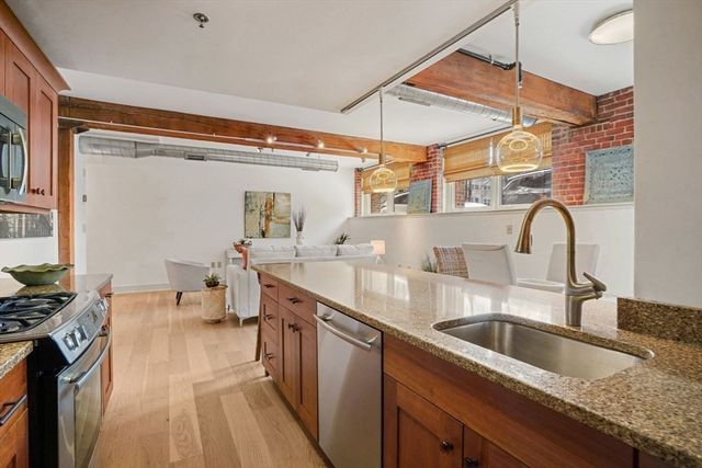 22 Cottage Park Ave 1, Cambridge, MA 02140