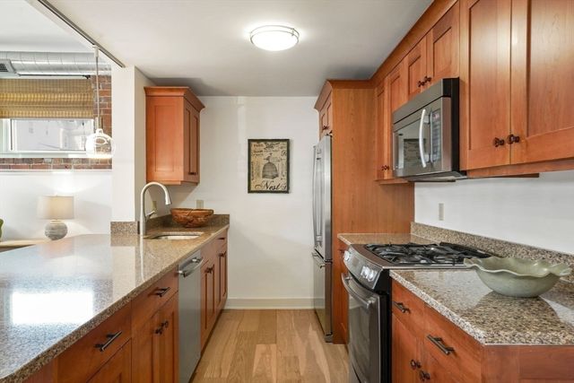 22 Cottage Park Ave 1, Cambridge, MA 02140