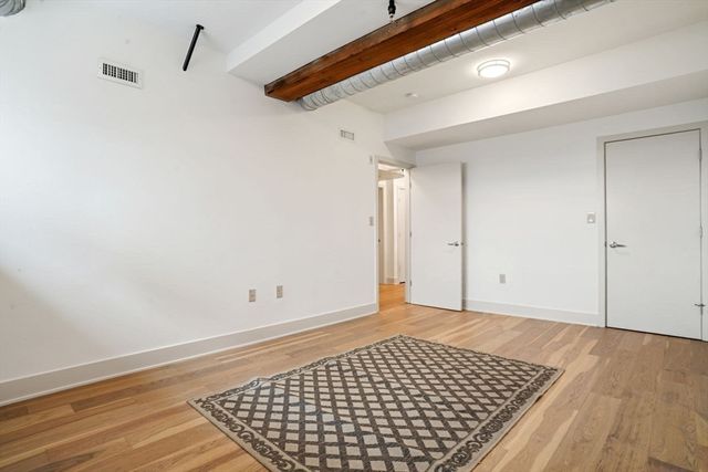 22 Cottage Park Ave 1, Cambridge, MA 02140