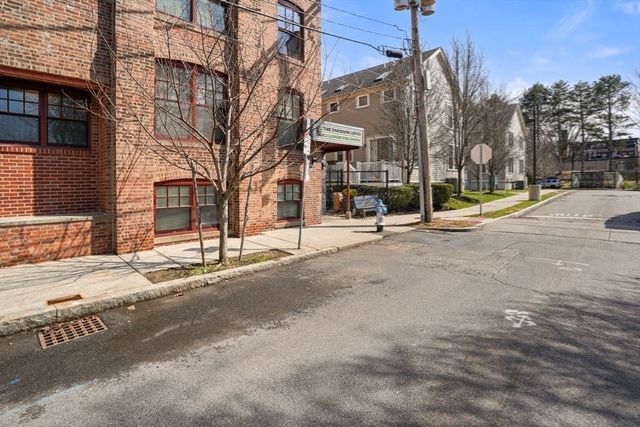 22 Cottage Park Ave 1, Cambridge, MA 02140