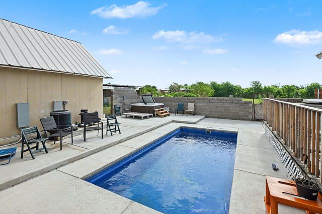 6694 Hutcheson Hill Road, Springtown, TX 76082