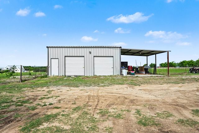 6694 Hutcheson Hill Road, Springtown, TX 76082