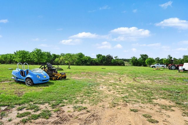 6694 Hutcheson Hill Road, Springtown, TX 76082