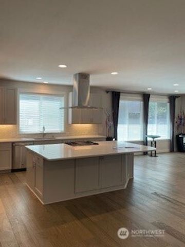 5311 NE Waldron Drive NE, Lacey, WA 98516