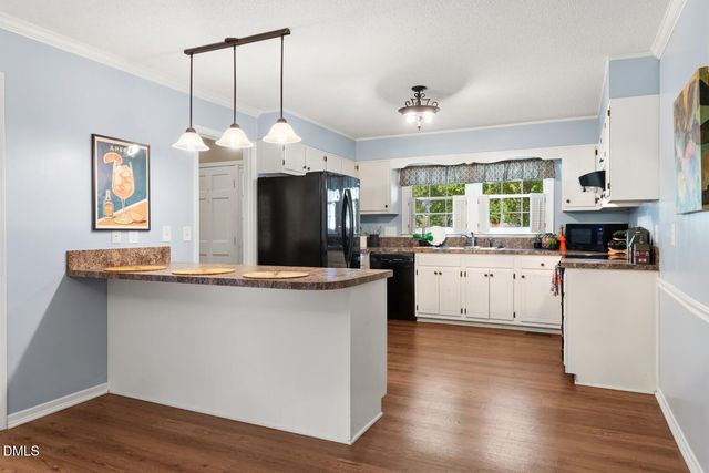 2021 Fox Run Road, Burlington, NC 27215