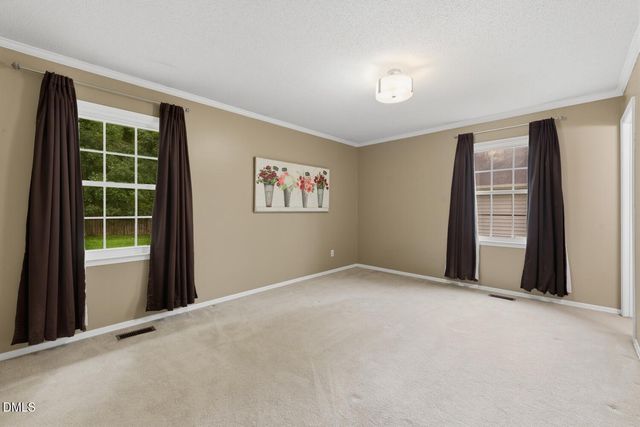 2021 Fox Run Road, Burlington, NC 27215