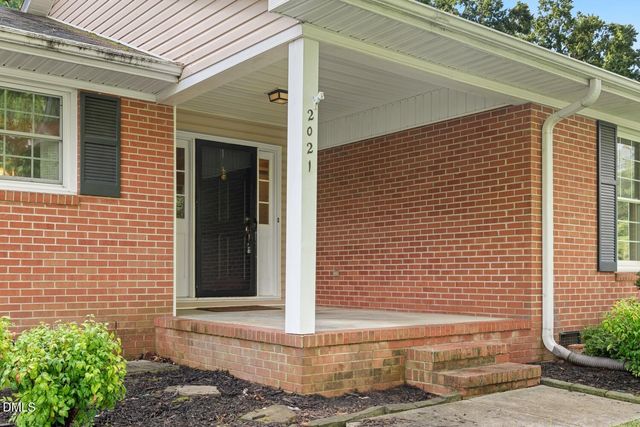 2021 Fox Run Road, Burlington, NC 27215