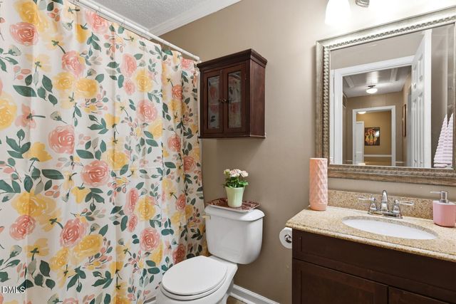 2021 Fox Run Road, Burlington, NC 27215