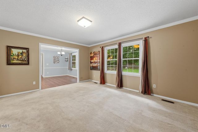 2021 Fox Run Road, Burlington, NC 27215